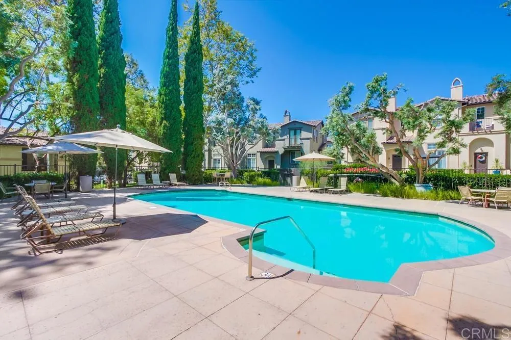 14676 Via Fiesta 5, San Diego, California 92127 home-pic-19